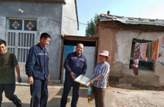 情牽每一個(gè)困難家庭 愛心幫扶到我家